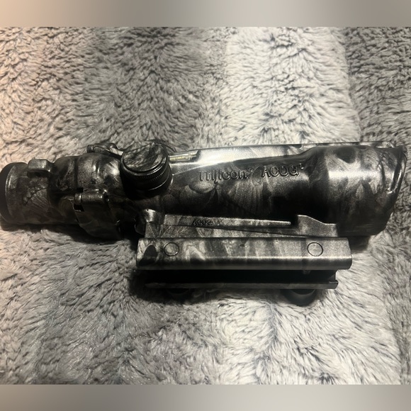 💀 TrijiconACOG 3.5x35 Scope w Green Reticle Christensen Arms Cerakote - Picture 13 of 16